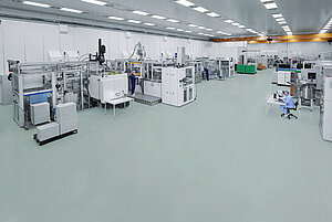 在位于德国普夫雷姆德无菌室（符合 ISO 14644-1 ISO-8级标准）内进行生产