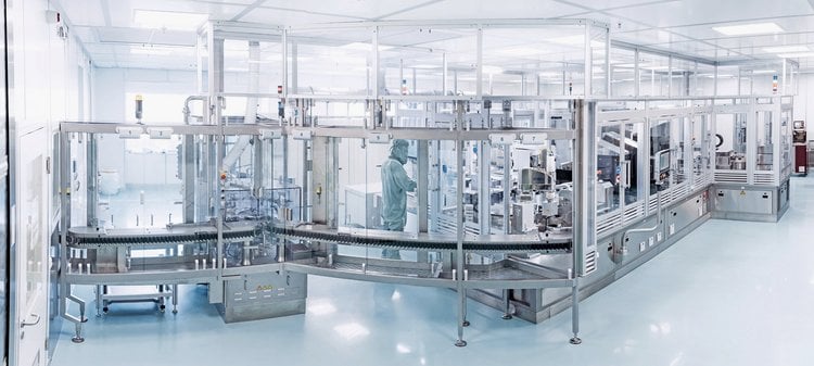 Small series production in clean room according to ISO 14644-1 ISO class 8