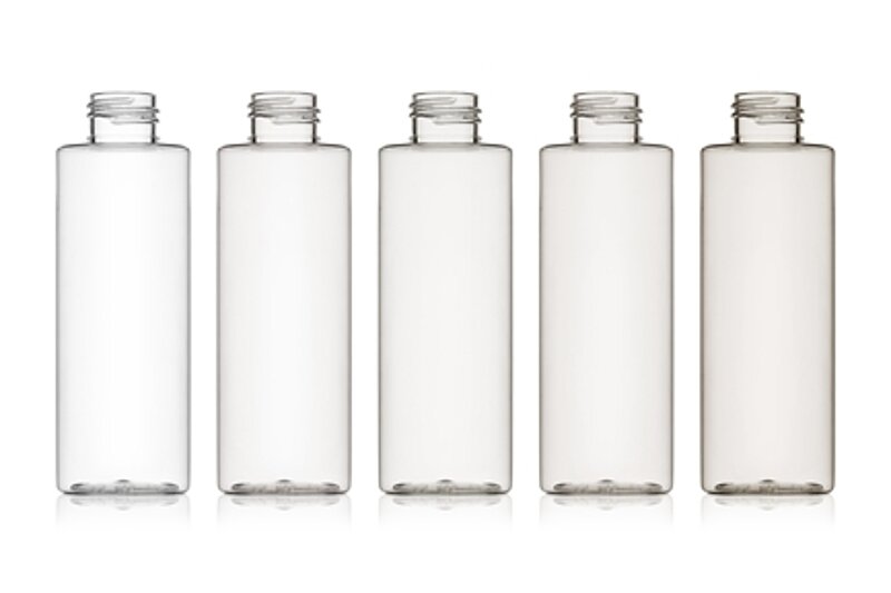 PET-Flaschen können aus bis zu 100 % R-PET produziert werden.
