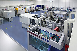 Small series production Clean room , pen systems, injection molding, Assembly