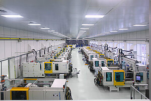 Production insulin pens, clean room, injection molding, assembly