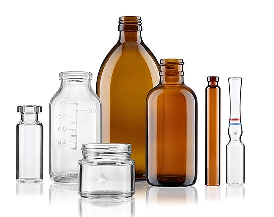 Das Portfolio von Gerresheimer an Pharmaflaschen aus Glas lässt keine Wünsche offen. Es reicht von der kleinsten Glaskarpule aus Röhrenglas bis zur großen säureresistenten Chemikalienflasche.